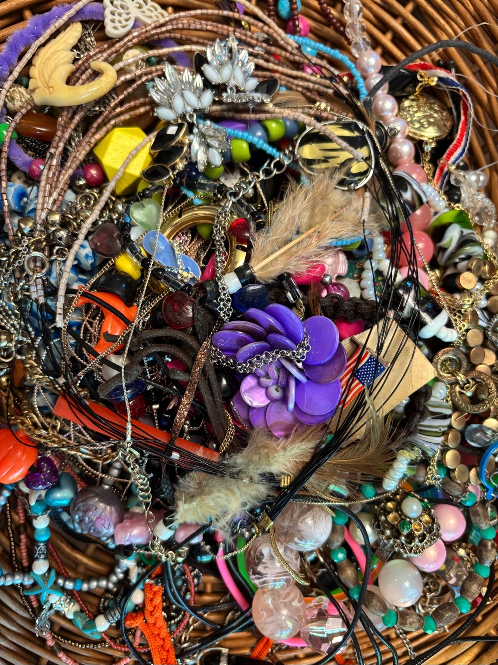 Craft Jewelry - Mystery Bag, 3 lbs
